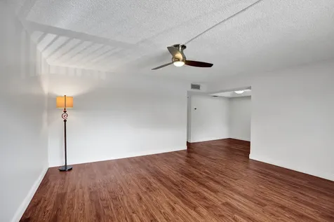 7432 Ashmont Circle Tamarac FL 33321
