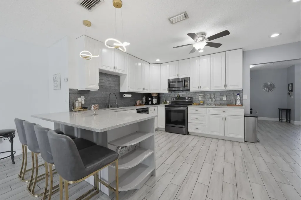 1062 Rhapsody Way Royal Palm Beach FL 33411