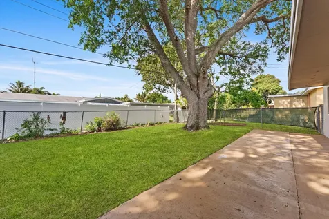 6744 SW 34th Court Miramar FL 33023