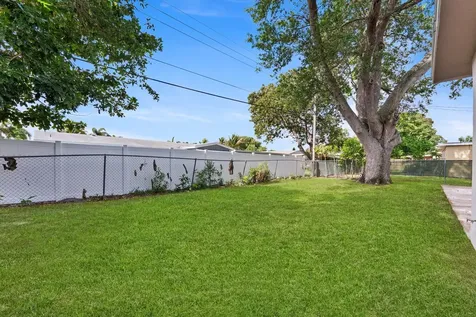 6744 SW 34th Court Miramar FL 33023