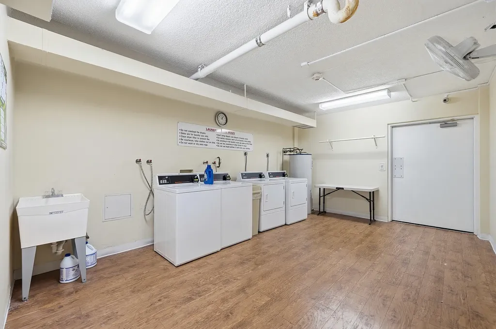 3800 Hillcrest Drive Hollywood FL 33021