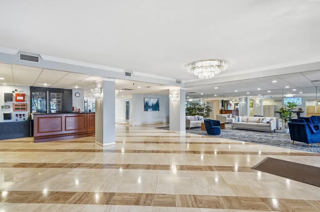 3800 Hillcrest Drive Hollywood FL 33021
