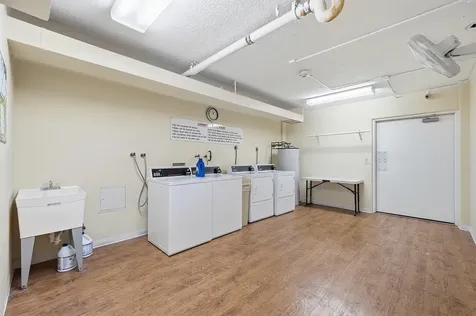 3800 Hillcrest Drive Hollywood FL 33021