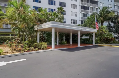 3800 Hillcrest Drive Hollywood FL 33021
