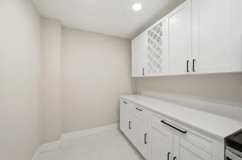 3800 Hillcrest Drive Hollywood FL 33021