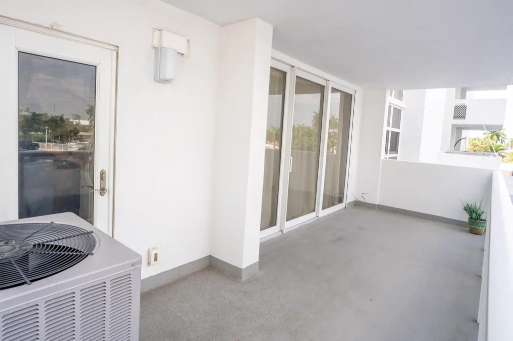 2701 N Ocean Boulevard Fort Lauderdale FL 33308