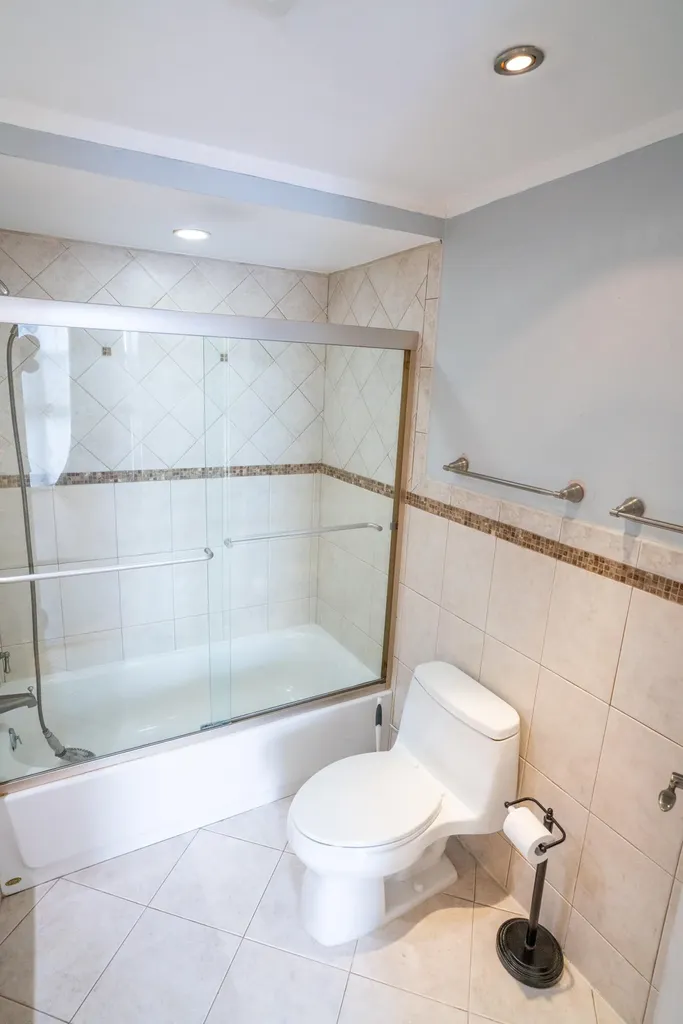 2701 N Ocean Boulevard Fort Lauderdale FL 33308