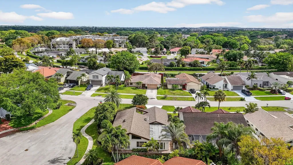 6163 Amberwoods Drive Boca Raton FL 33433