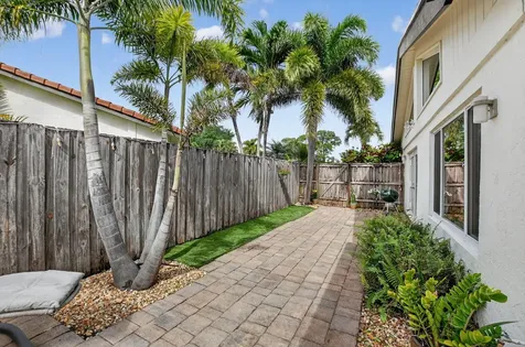 6163 Amberwoods Drive Boca Raton FL 33433