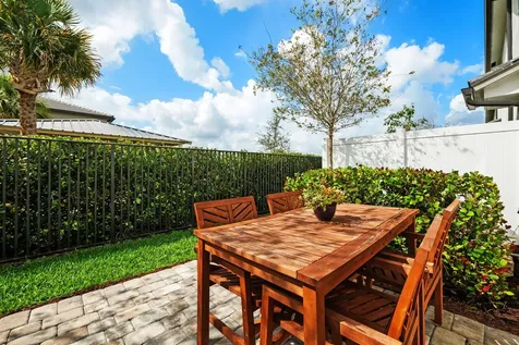 3248 Watercress Drive Lauderdale Lakes FL 33311