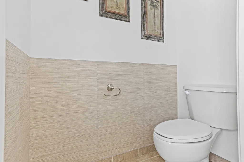 1884 SW Jamesport Drive Port St Lucie FL 34953