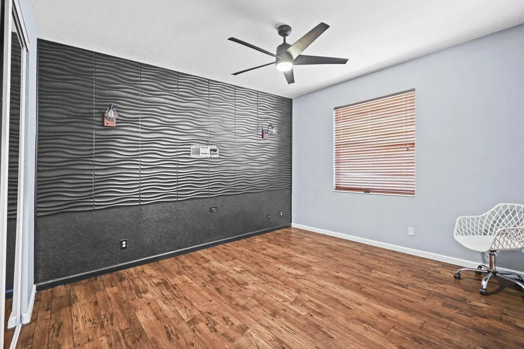 1884 SW Jamesport Drive Port St Lucie FL 34953