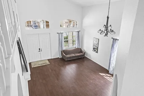 1884 SW Jamesport Drive Port St Lucie FL 34953
