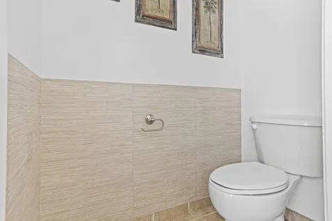 1884 SW Jamesport Drive Port St Lucie FL 34953