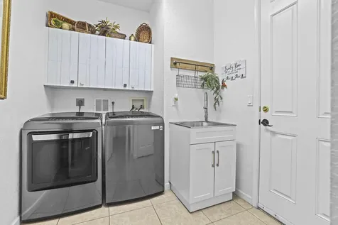 1884 SW Jamesport Drive Port St Lucie FL 34953