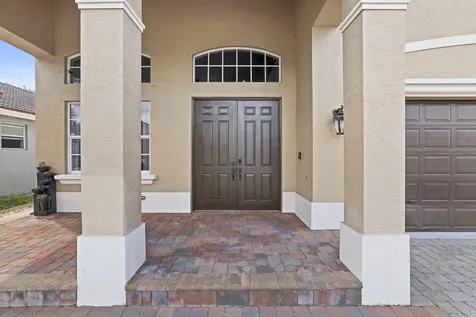 1884 SW Jamesport Drive Port St Lucie FL 34953
