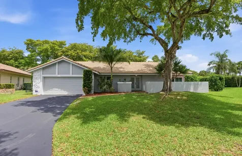 1537 NW 108th Way Coral Springs FL 33071