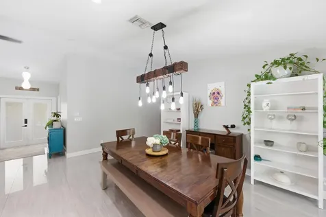 1537 NW 108th Way Coral Springs FL 33071