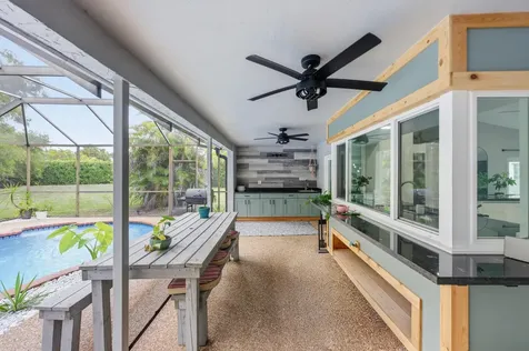 1537 NW 108th Way Coral Springs FL 33071