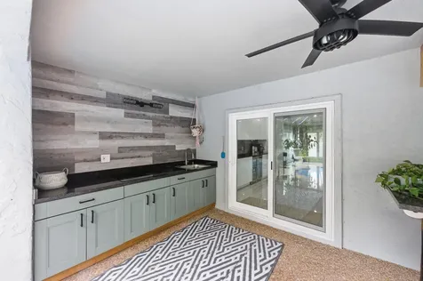 1537 NW 108th Way Coral Springs FL 33071