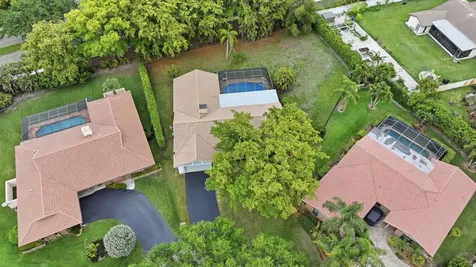 1537 NW 108th Way Coral Springs FL 33071