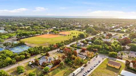 8160 SE Washington Avenue Hobe Sound FL 33455