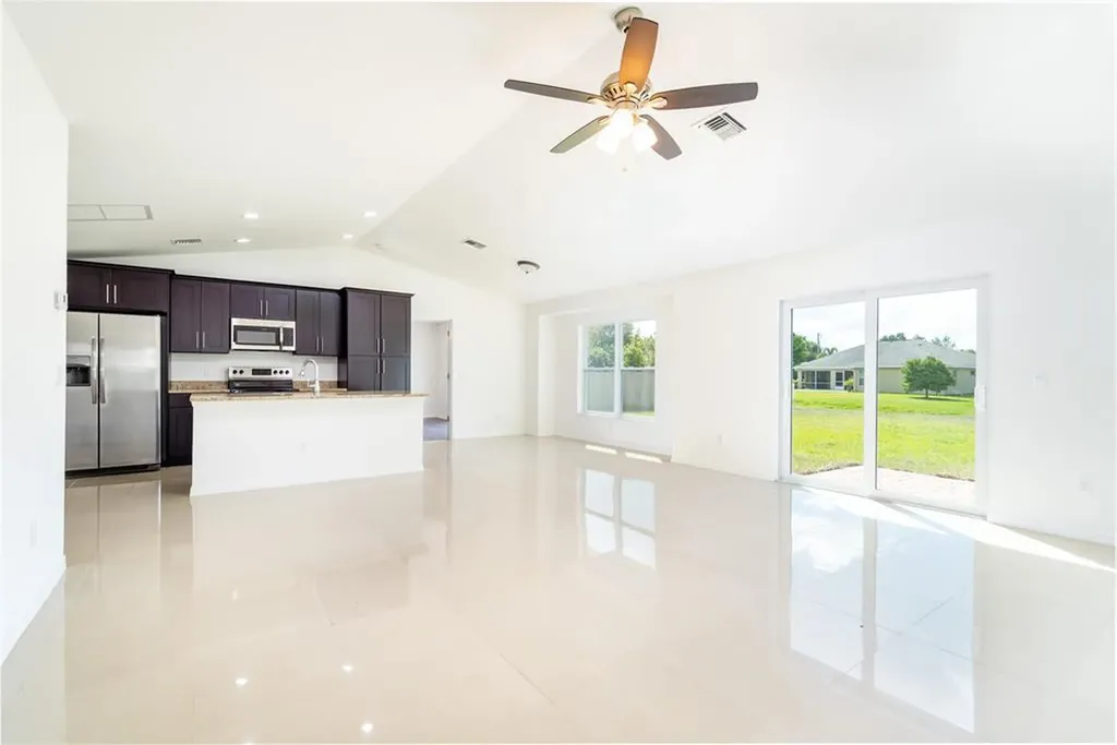 986 SW Romaine Lane Port St Lucie FL 34953