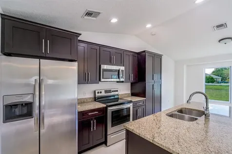 986 SW Romaine Lane Port St Lucie FL 34953