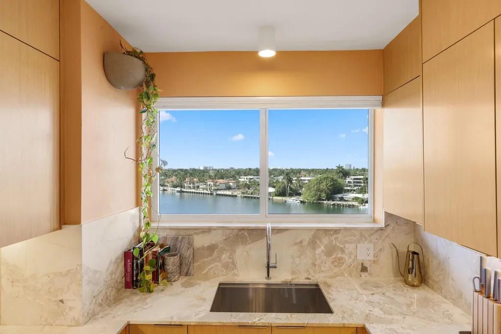 333 Sunset Drive Fort Lauderdale FL 33301