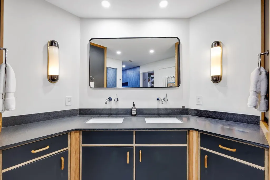 333 Sunset Drive Fort Lauderdale FL 33301