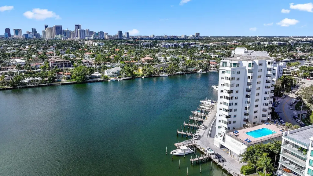 333 Sunset Drive Fort Lauderdale FL 33301