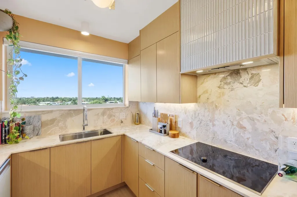 333 Sunset Drive Fort Lauderdale FL 33301
