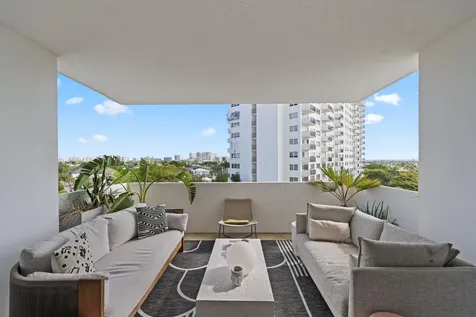 333 Sunset Drive Fort Lauderdale FL 33301