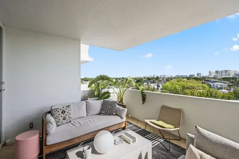 333 Sunset Drive Fort Lauderdale FL 33301