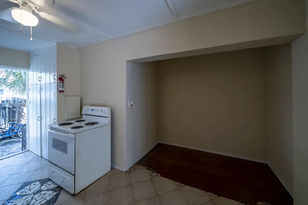 523 NE 2nd Avenue Fort Lauderdale FL 33301