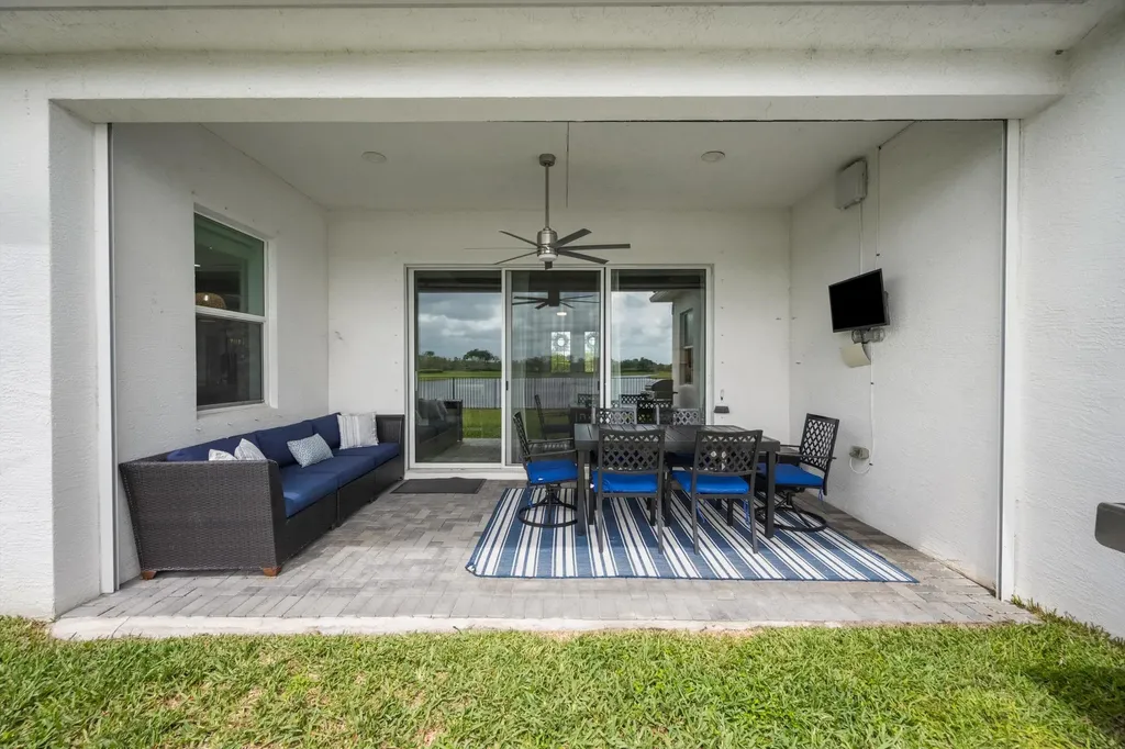15962 Whippoorwill Circle Westlake FL 33470