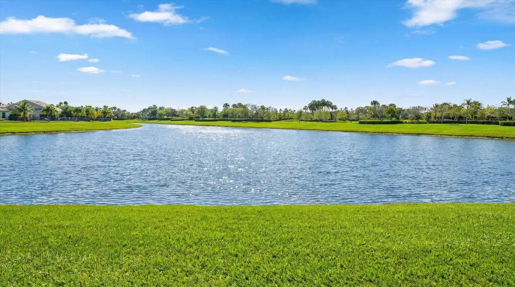 15962 Whippoorwill Circle Westlake FL 33470