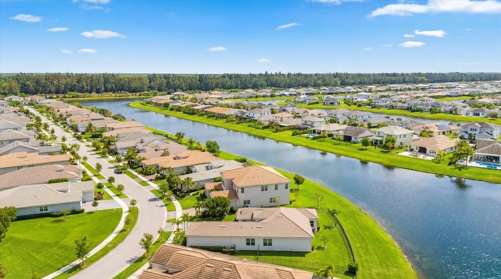 15962 Whippoorwill Circle Westlake FL 33470