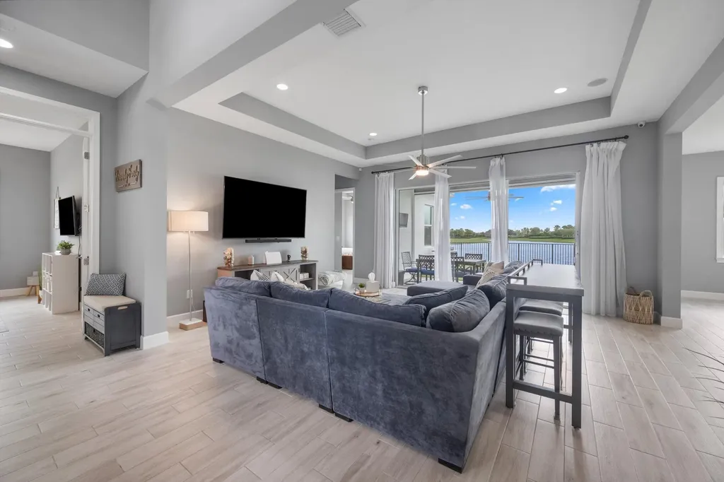 15962 Whippoorwill Circle Westlake FL 33470