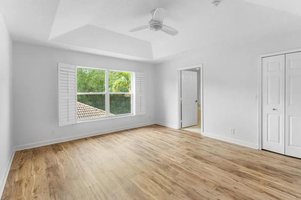 8058 Murano Circle Palm Beach Gardens FL 33418