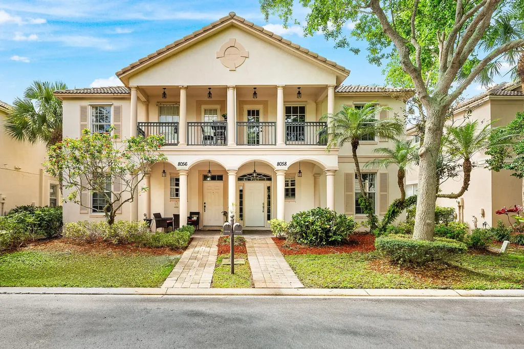 8058 Murano Circle Palm Beach Gardens FL 33418