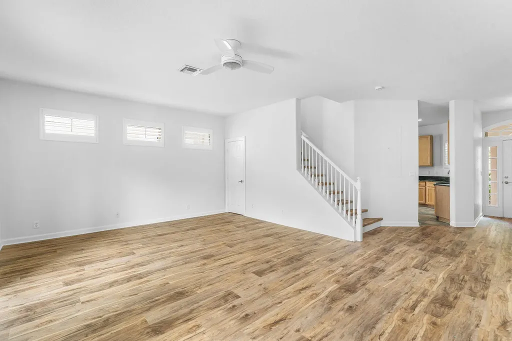 8058 Murano Circle Palm Beach Gardens FL 33418