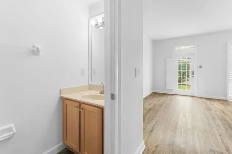 8058 Murano Circle Palm Beach Gardens FL 33418