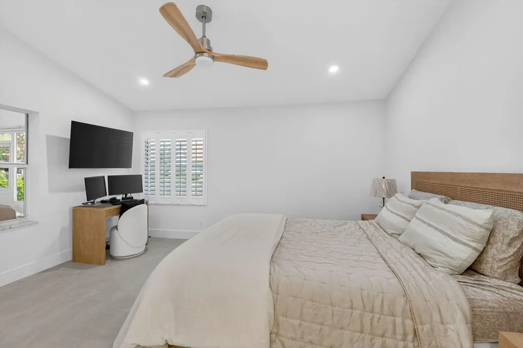 6171 Floral Lakes Drive Delray Beach FL 33484