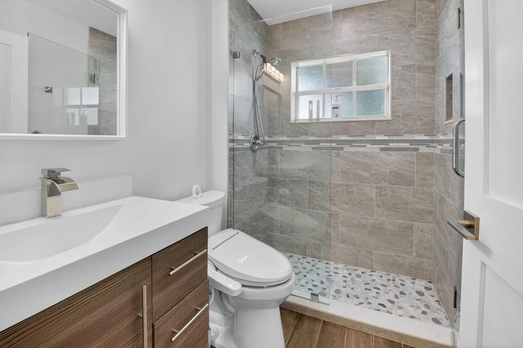 6171 Floral Lakes Drive Delray Beach FL 33484