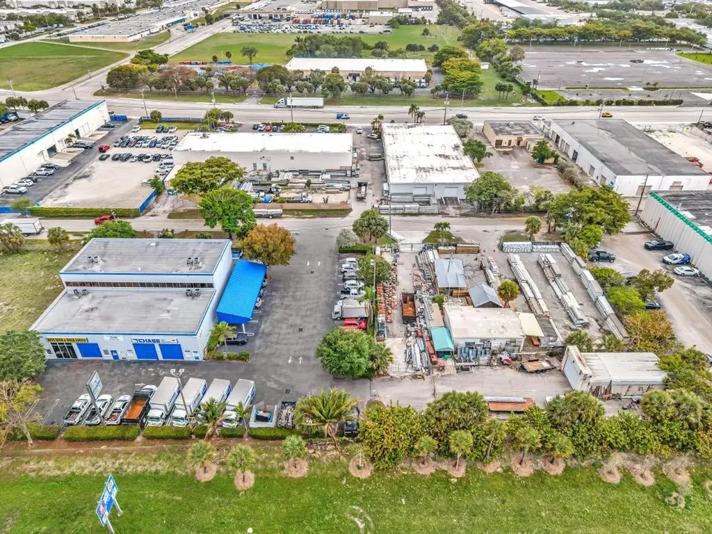 1150 SW 10th Avenue Pompano Beach FL 33069