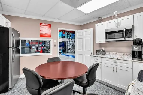 1150 SW 10th Avenue Pompano Beach FL 33069
