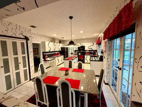10319 Grove Street Cooper City FL 33328
