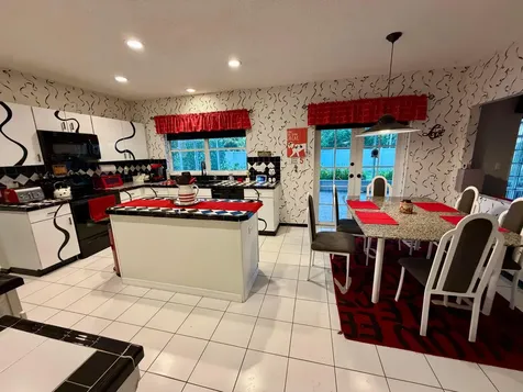 10319 Grove Street Cooper City FL 33328