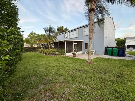 10319 Grove Street Cooper City FL 33328